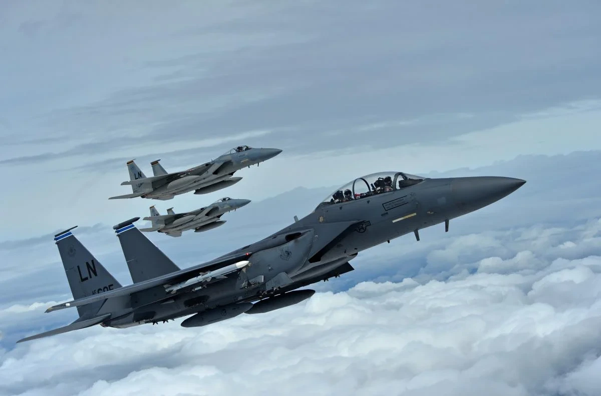 "Дружній вогонь": три американські F-15 над Кувейтом збив місцевий пілот, - WSJ