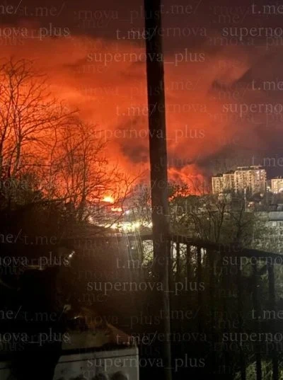 У Туапсе після атаки дронів палає один із найбільших НПЗ Росії (фото, відео)