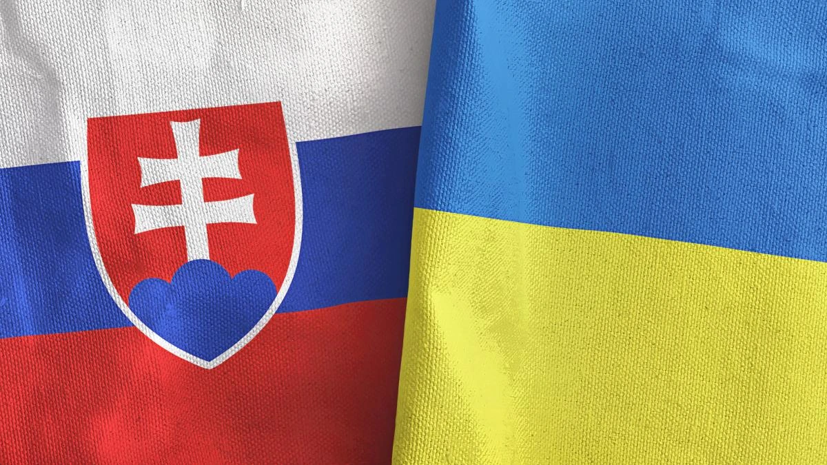 Словаччина погрожує заблокувати нові санкції проти Росії, але підтримує кредит для України