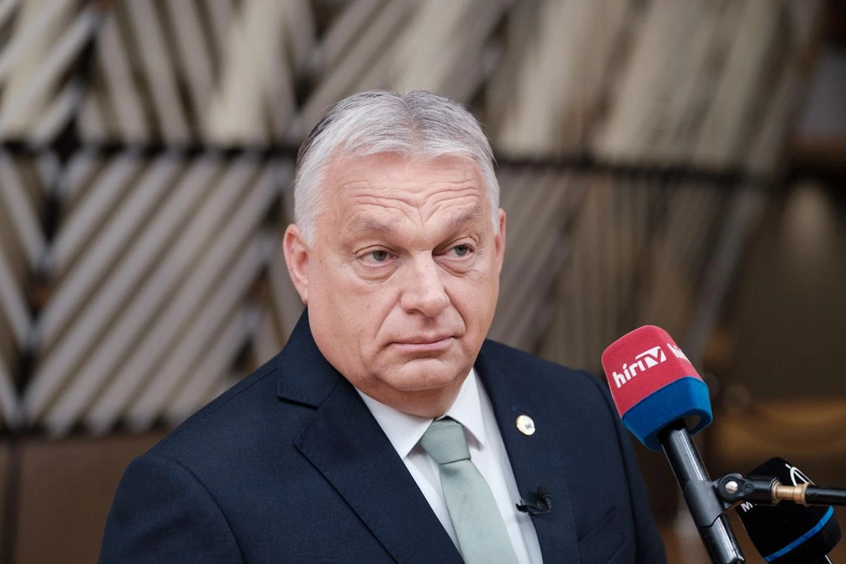Орбан може залишитися при владі, навіть програвши вибори, - NYT