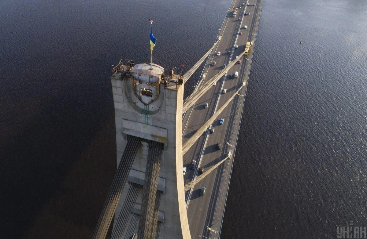 Наступний за 130 км: FT оцінив зміну тактики повітряних атак росіян по Україні
